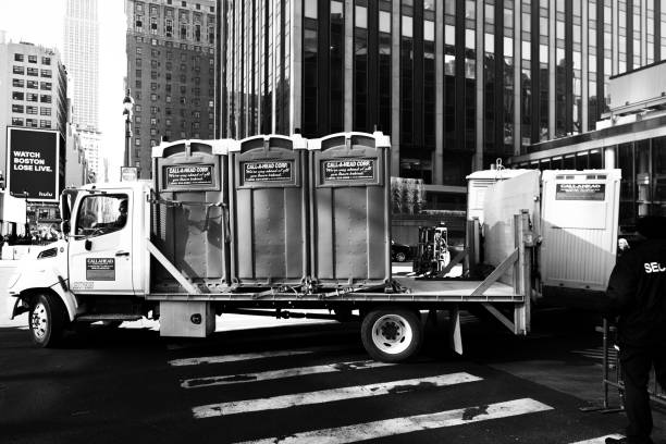 Porta potty delivery and setup in George Mason, VA